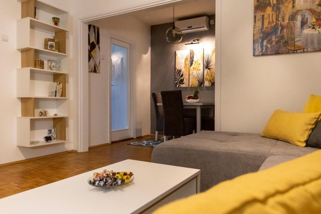 Apartman 22 Beograd Ngoại thất bức ảnh